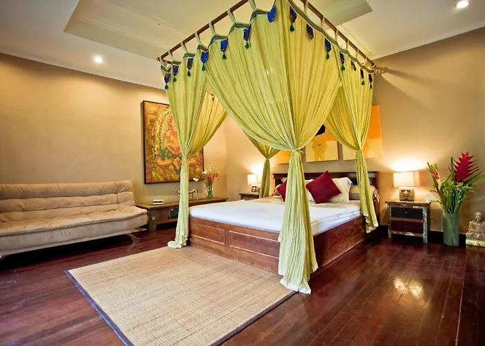 Resort Indigo Tree